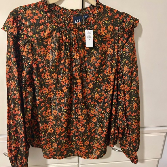 Pullover top - Picture 1 of 3